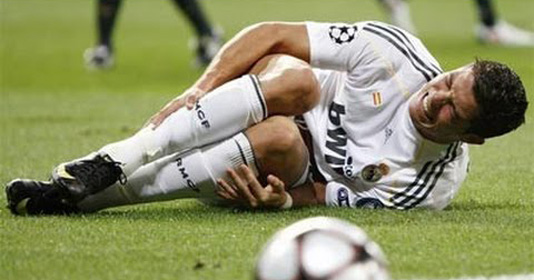 những tình huống Ronaldo bị phạm lỗi ác ý nhất trong sự nghiệp